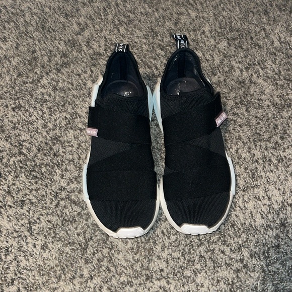 NMD_R1 adidas shoes - Picture 3 of 6